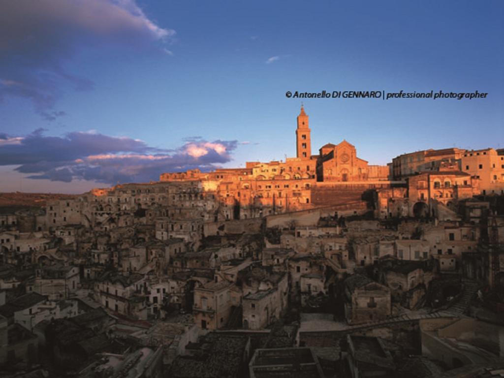 Apartamento Labanca'S La Perla Dei Sassi Matera Habitación foto